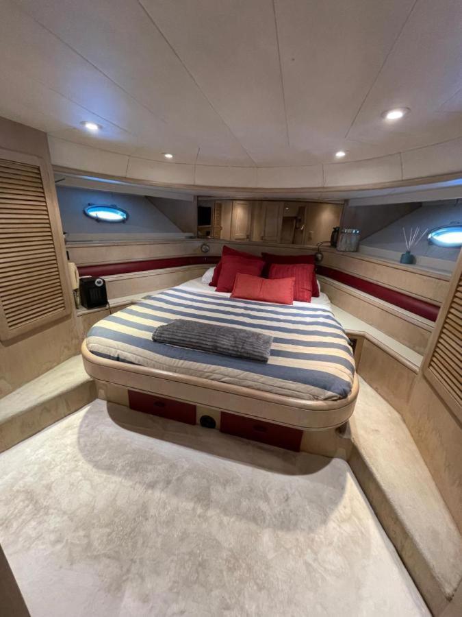 Yate Hotel Stv Barcelona Eksteriør billede