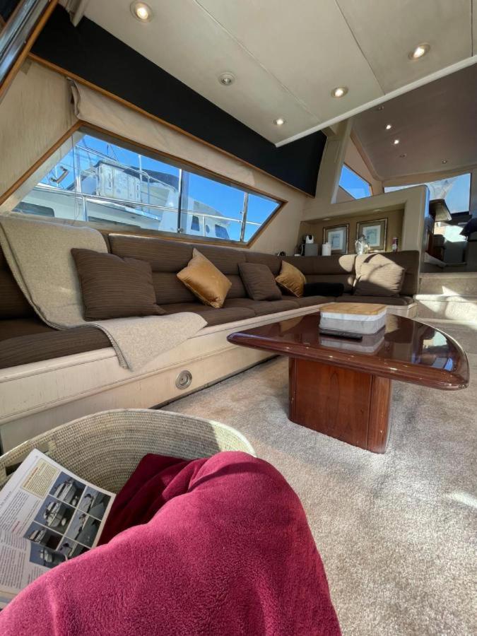 Yate Hotel Stv Barcelona Eksteriør billede